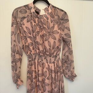 Flowy pink maxi dress